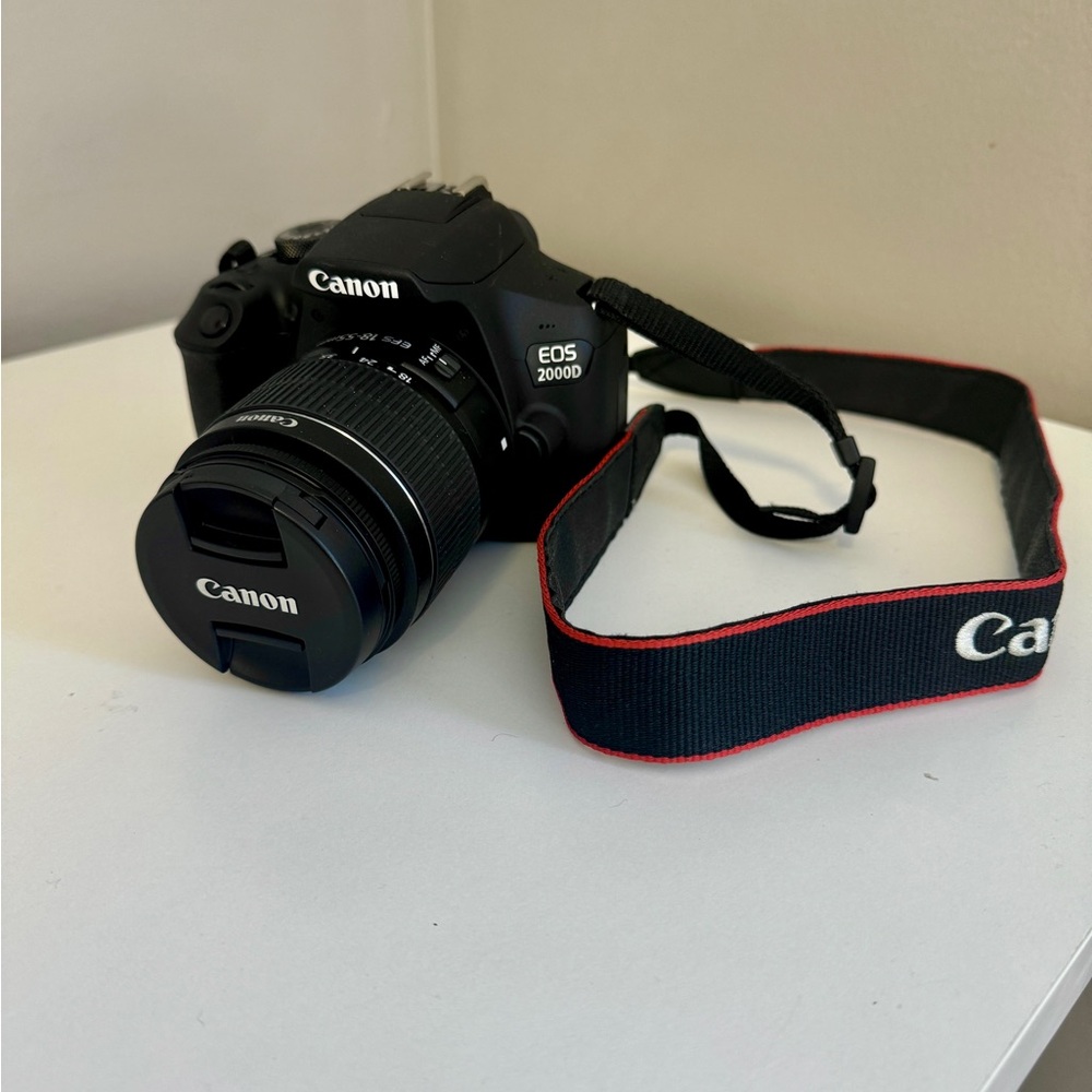 Canon EOS 2000D Bundle – Great Condition + Extras!